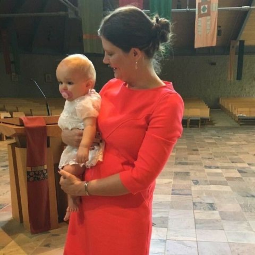 Meet your Posher, Cynthia
